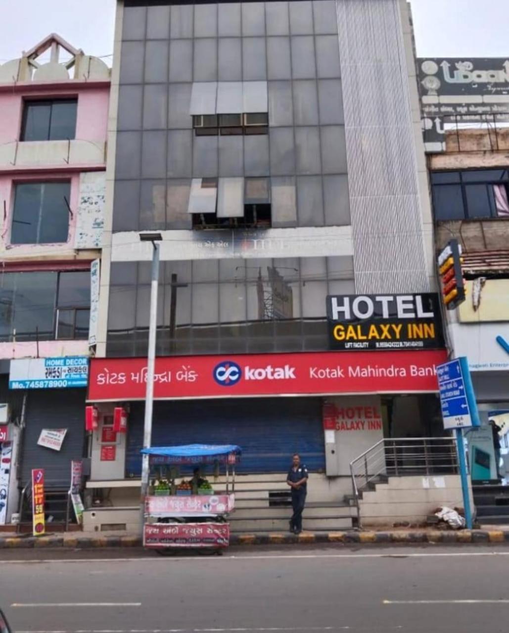 Galaxy Inn Hotel Ahmedabad Extérieur photo